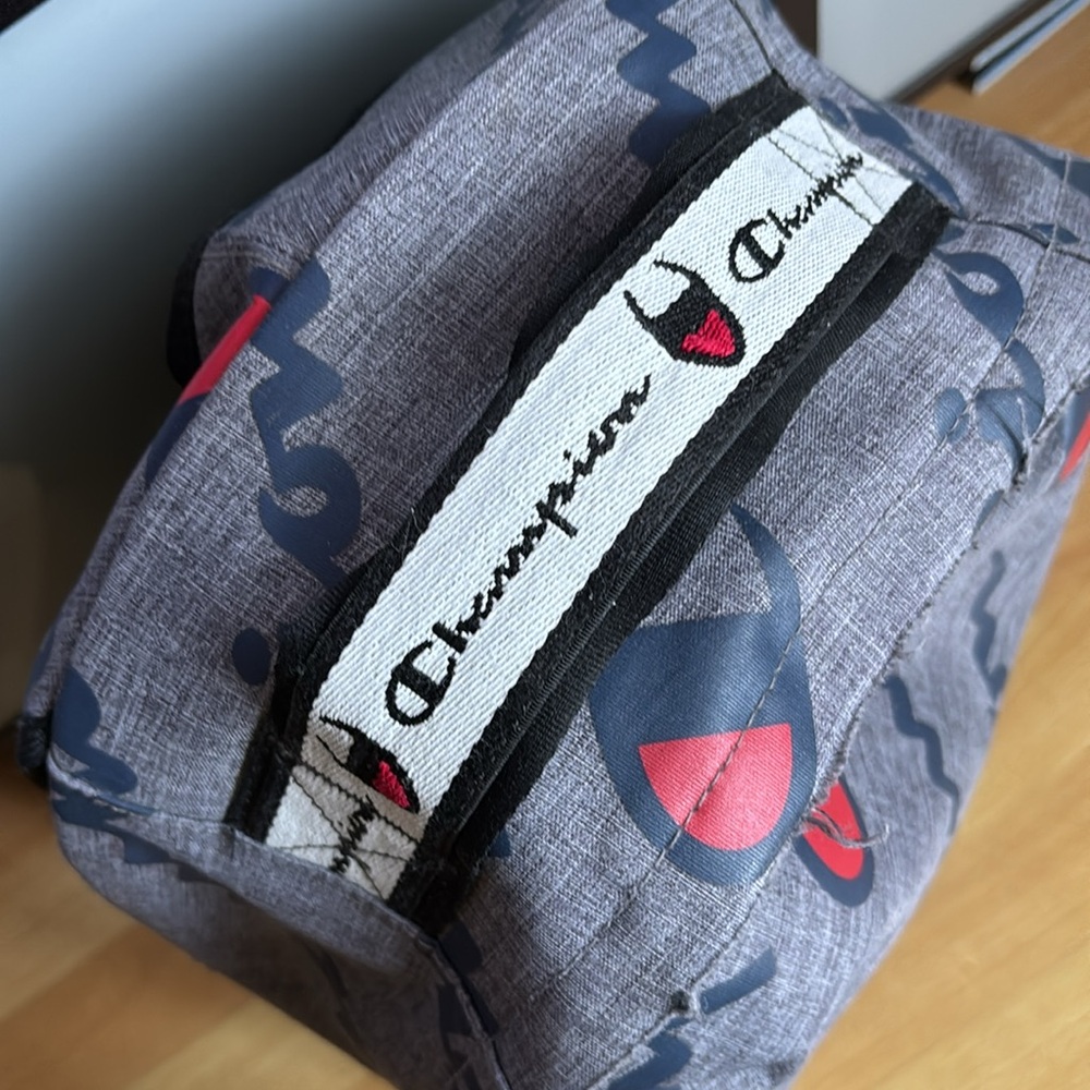 Champion backpack - Picture 3 of 11